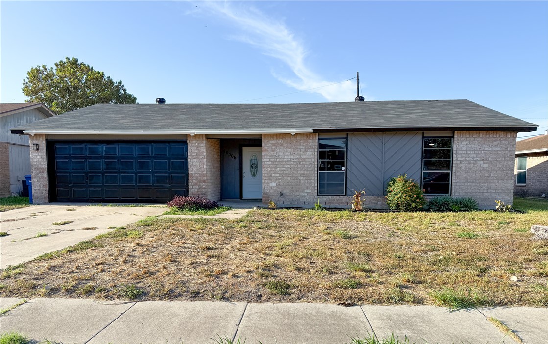 10506 Hemlock Property Photo 1