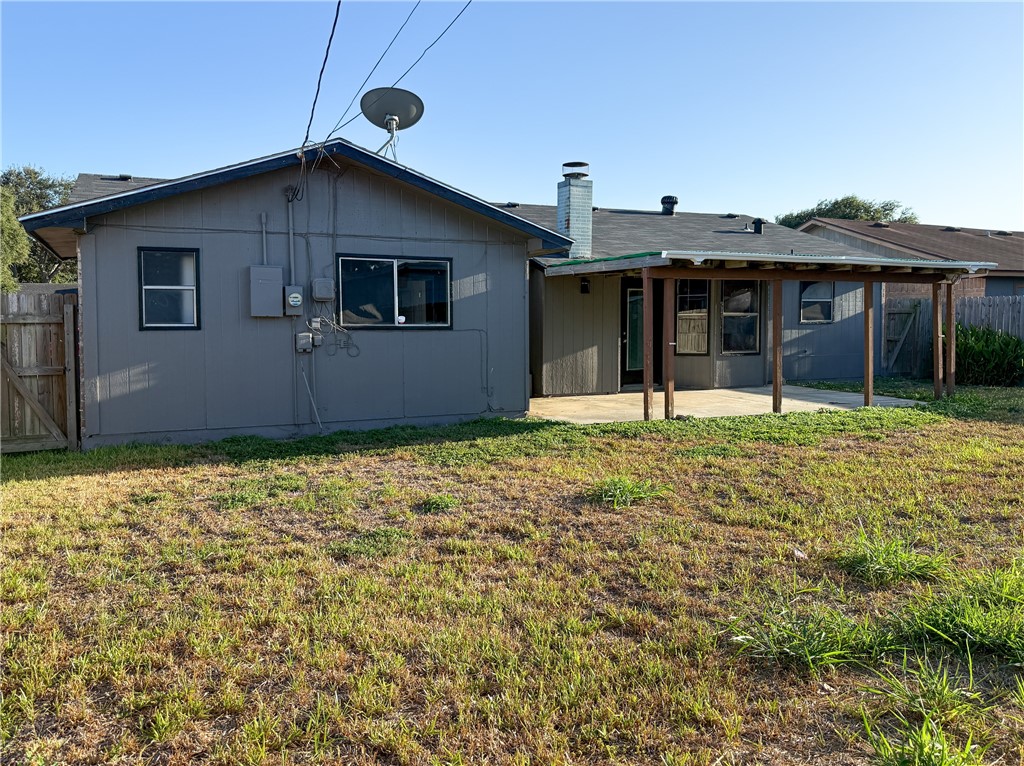10506 Hemlock Property Photo 23