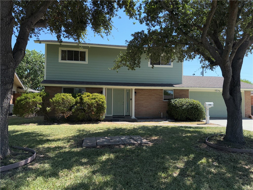 216 E Broadway Ave Property Photo 1