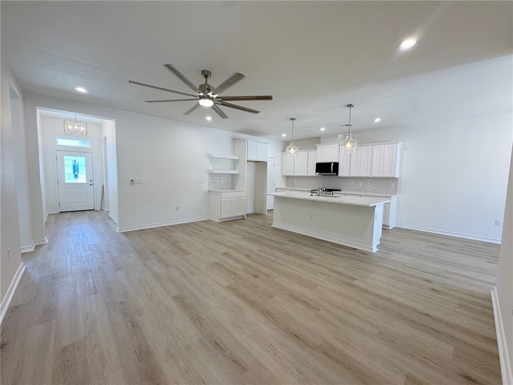 1937 Topwater Property Photo 4