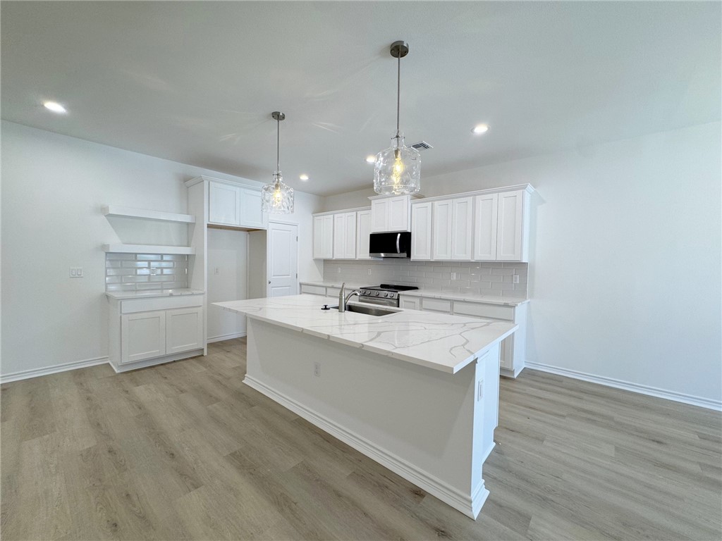 1937 Topwater Property Photo 5