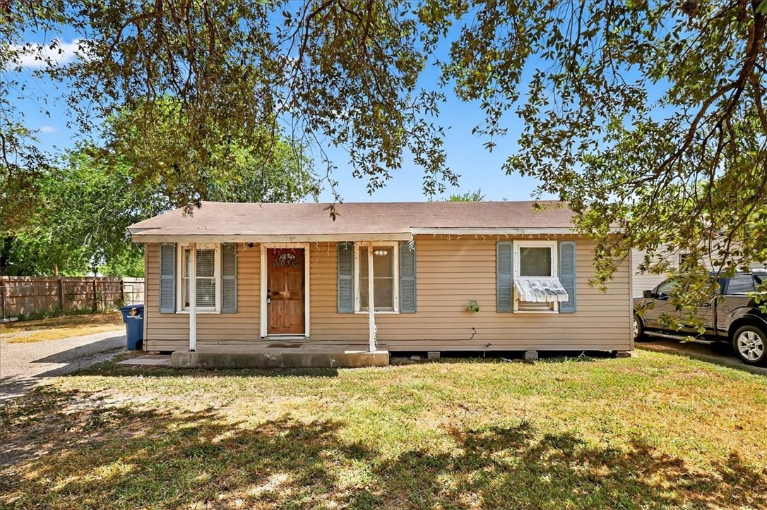 11230 Blades St Property Photo 1