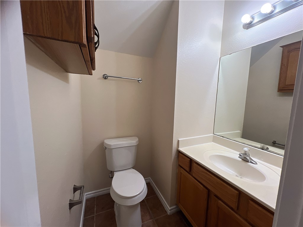 3905 Annemasse Dr Property Photo 14