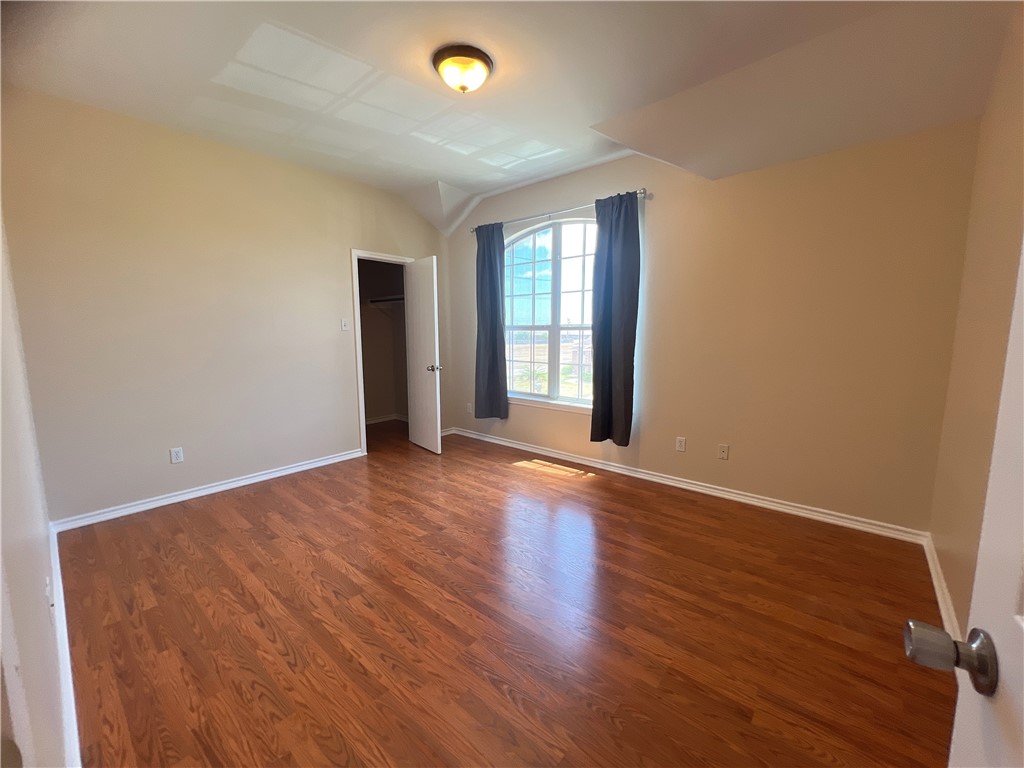 3905 Annemasse Dr Property Photo 25