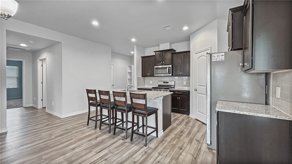 2673 Abbey Rd Property Photo 7