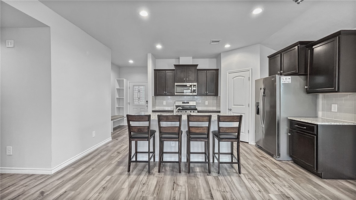 2673 Abbey Rd Property Photo 9