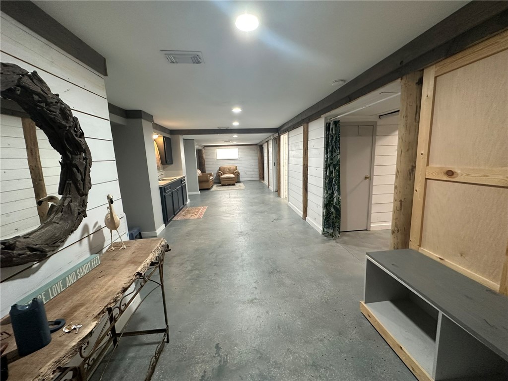 810 S Sandpiper Property Photo 10