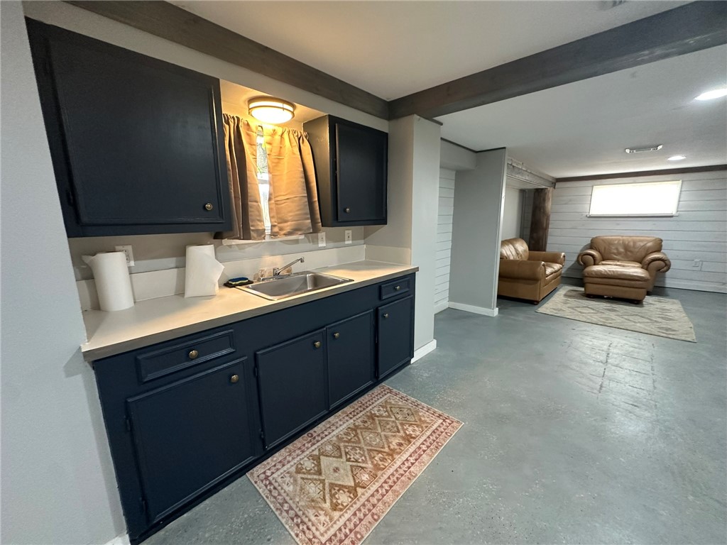 810 S Sandpiper Property Photo 17