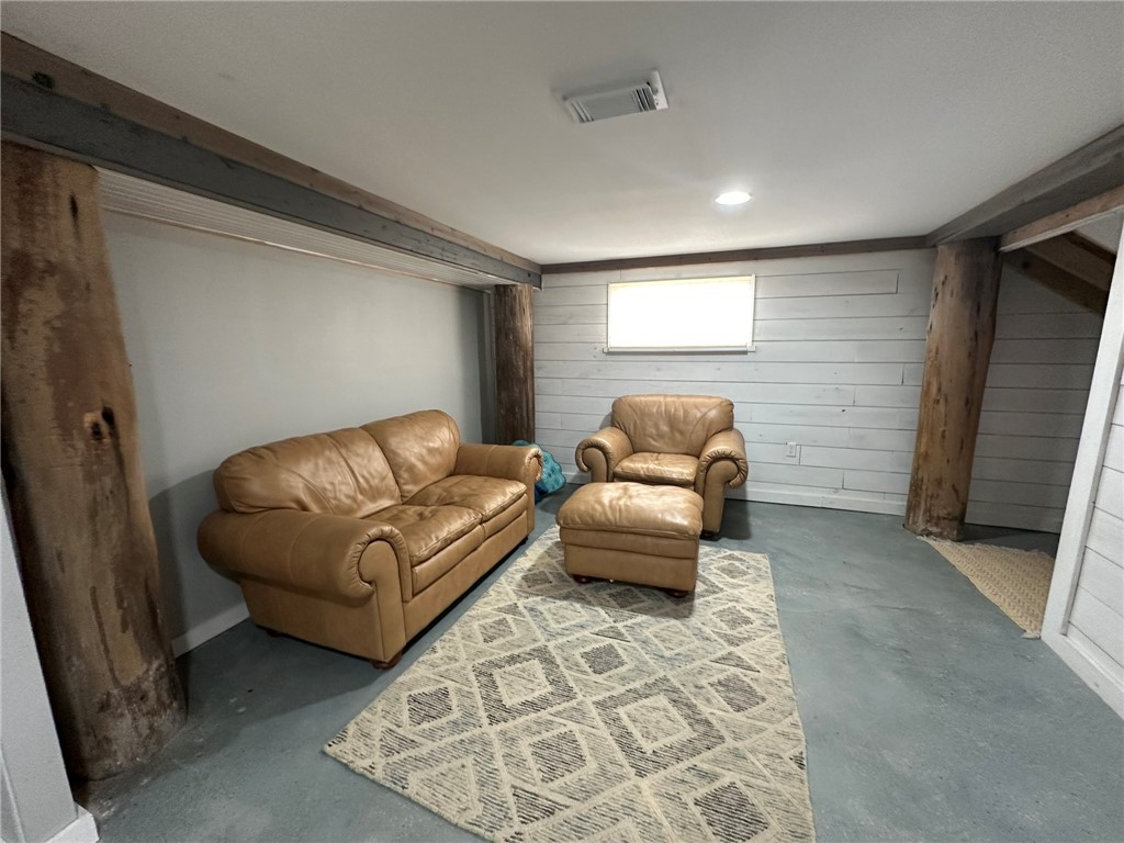 810 S Sandpiper Property Photo 19