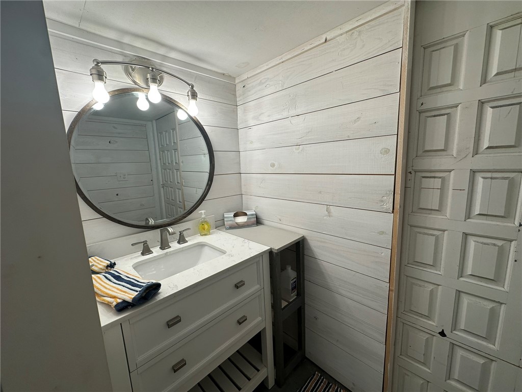 810 S Sandpiper Property Photo 22