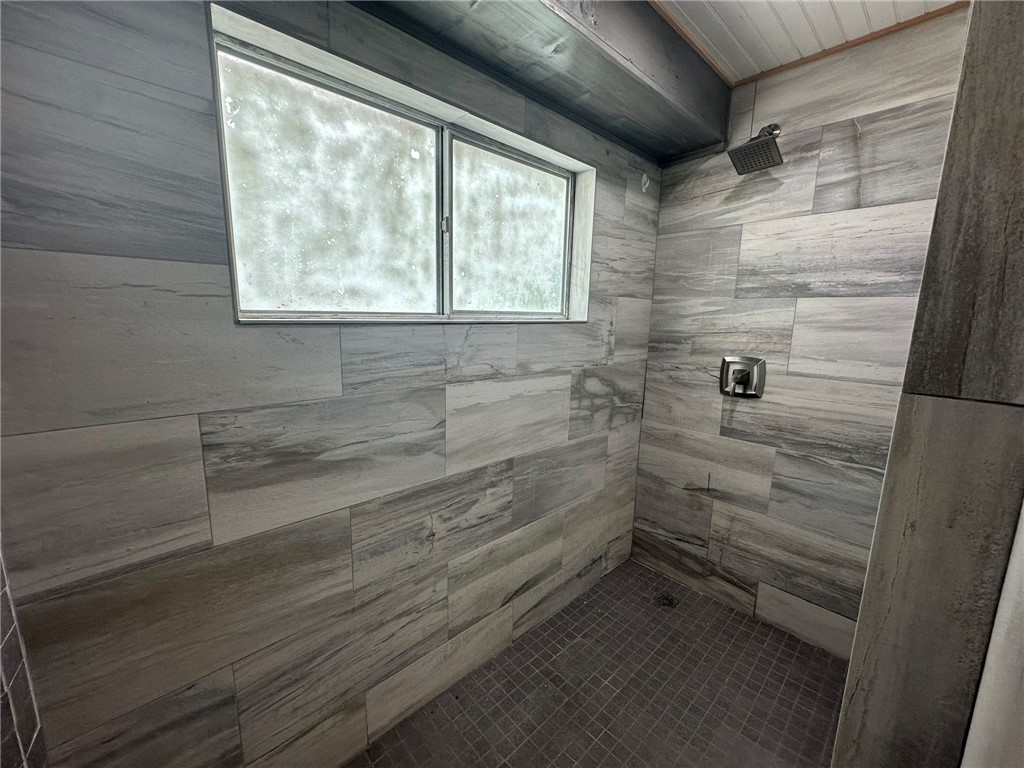 810 S Sandpiper Property Photo 24