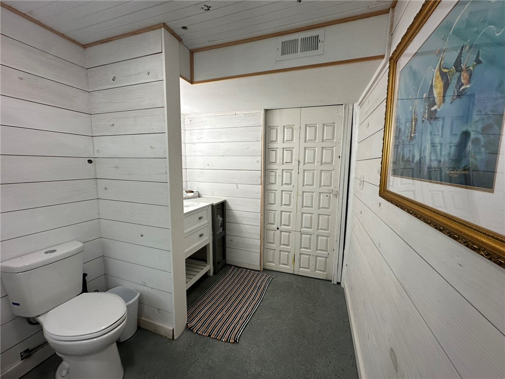 810 S Sandpiper Property Photo 25