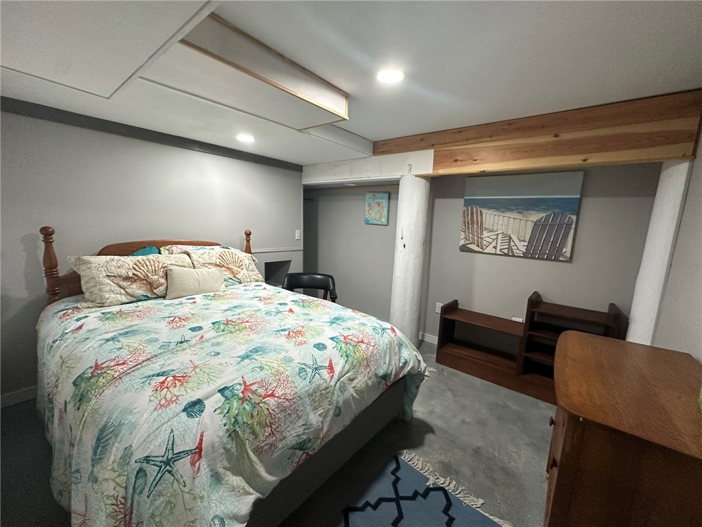 810 S Sandpiper Property Photo 26