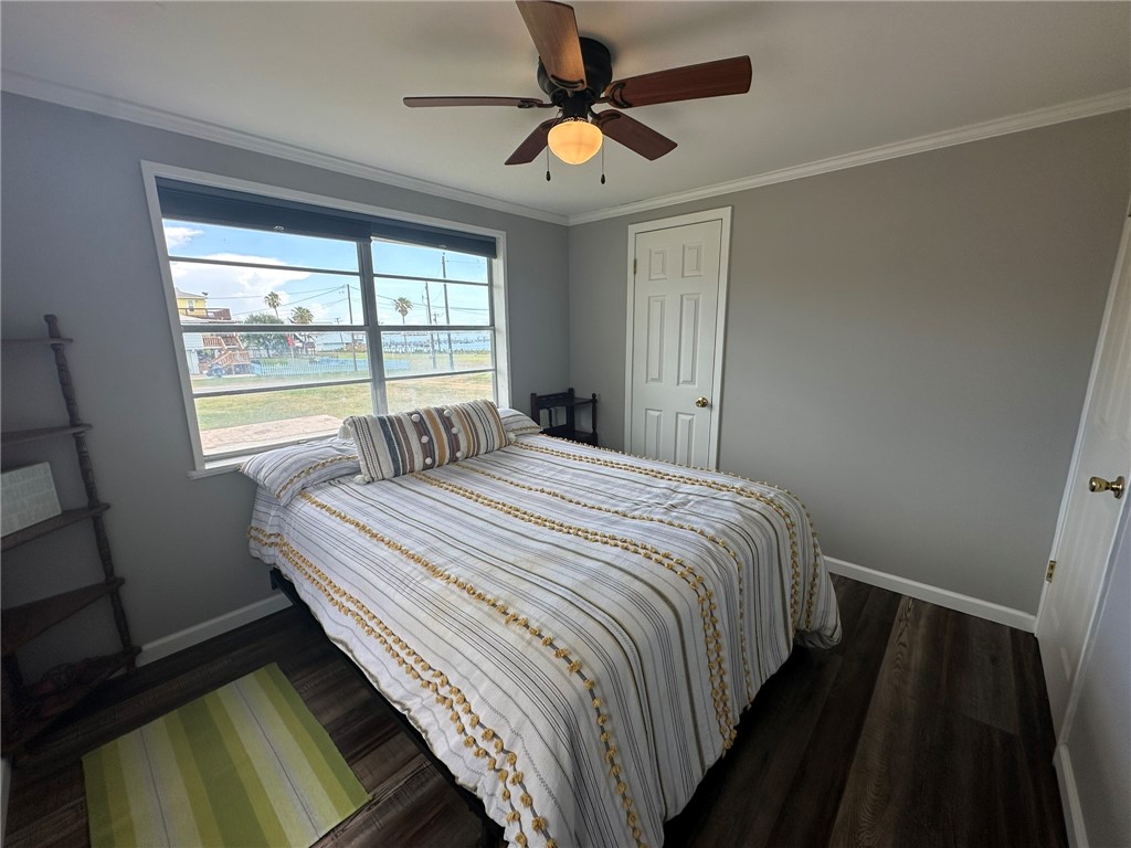 810 S Sandpiper Property Photo 35