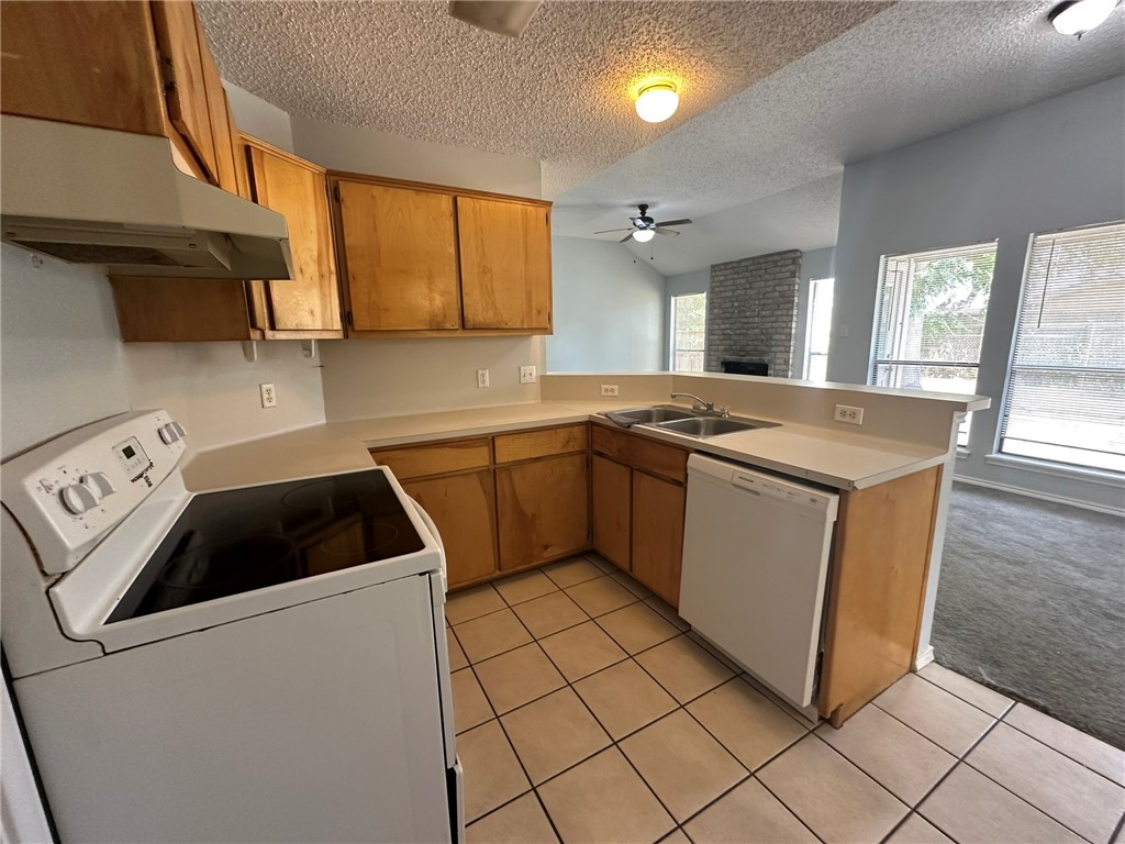 2189 Spring Park Dr Property Photo 6