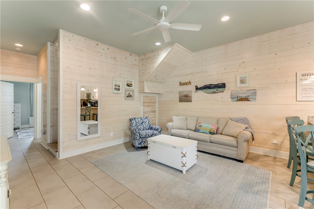 2821 S 11th St 101 Property Photo 5