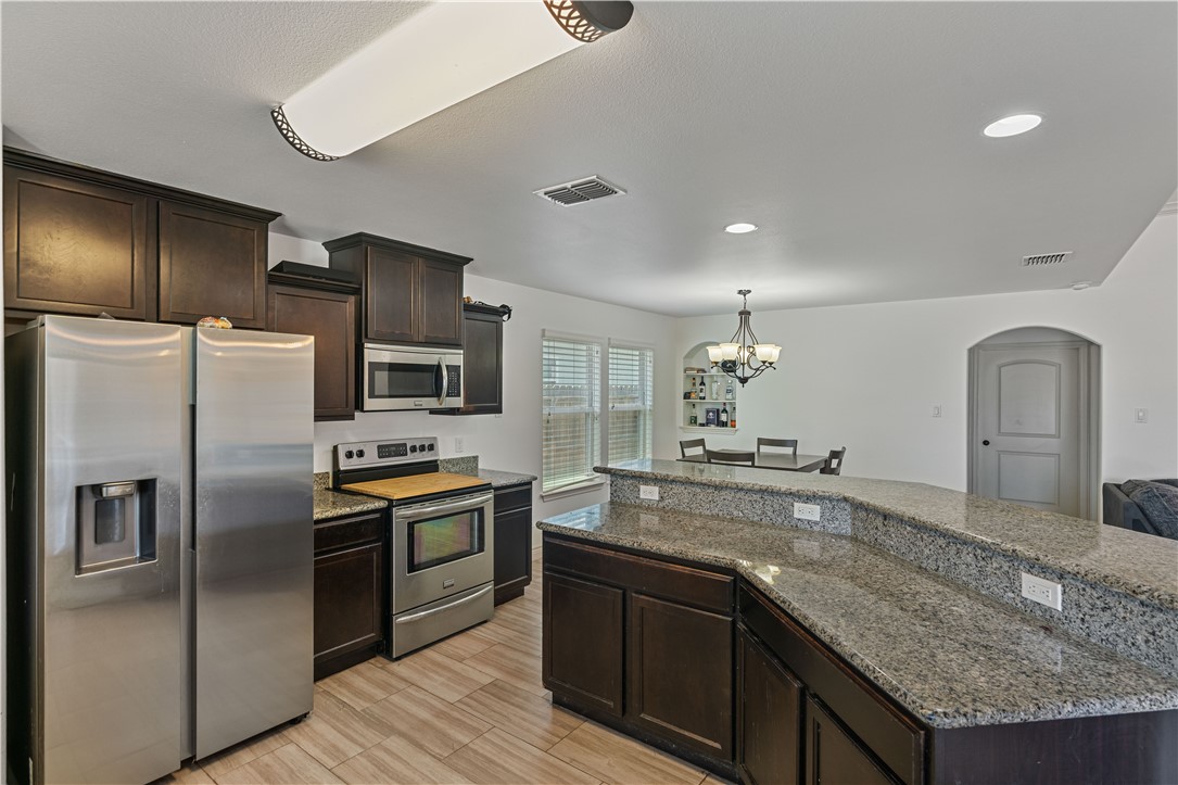 13970 Blackbeard Dr Property Photo 7