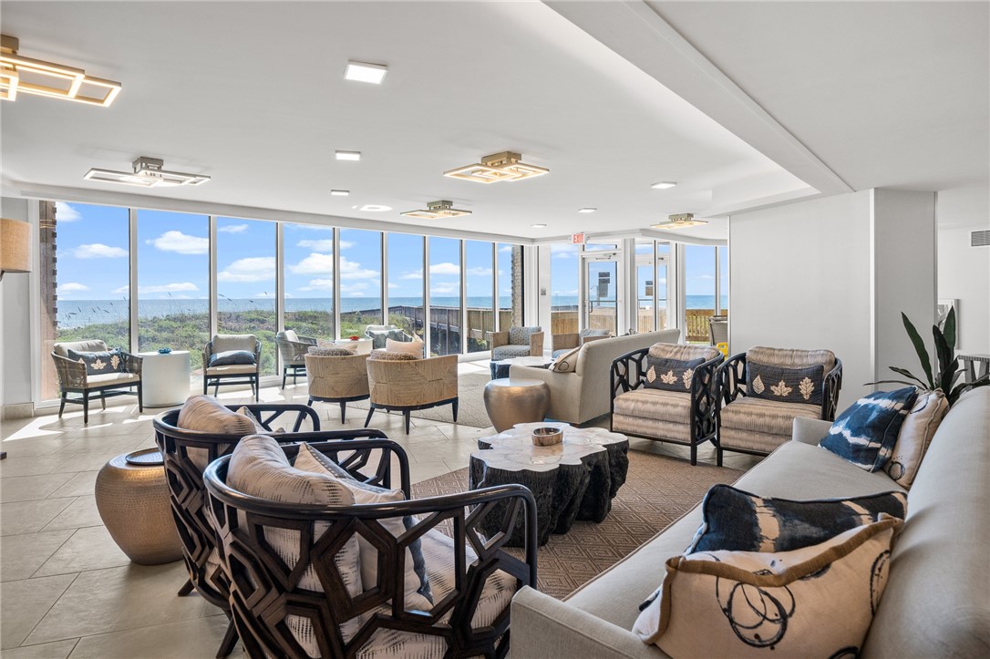 6649 Seacomber Dr 804 Property Photo 18