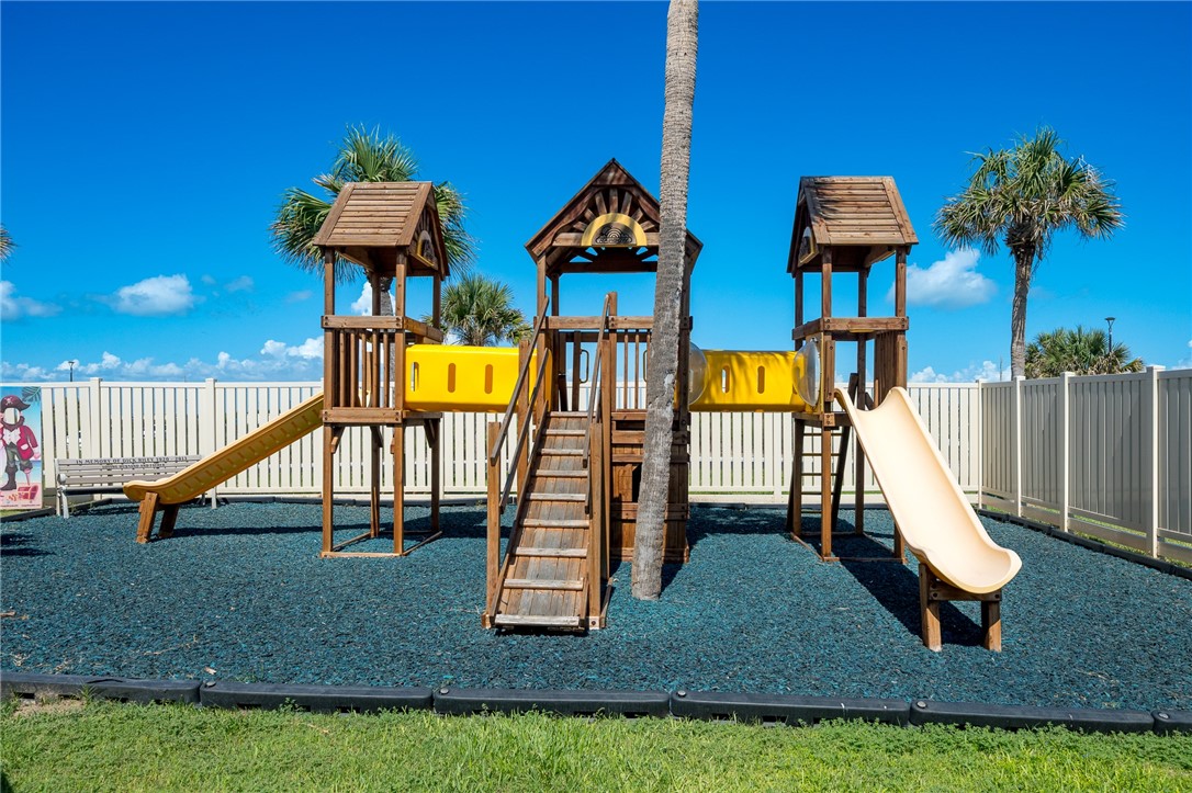 6649 Seacomber Dr 804 Property Photo 23