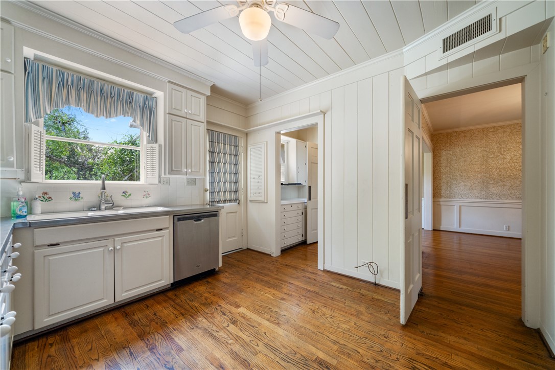 722 W Lee Ave Property Photo 12