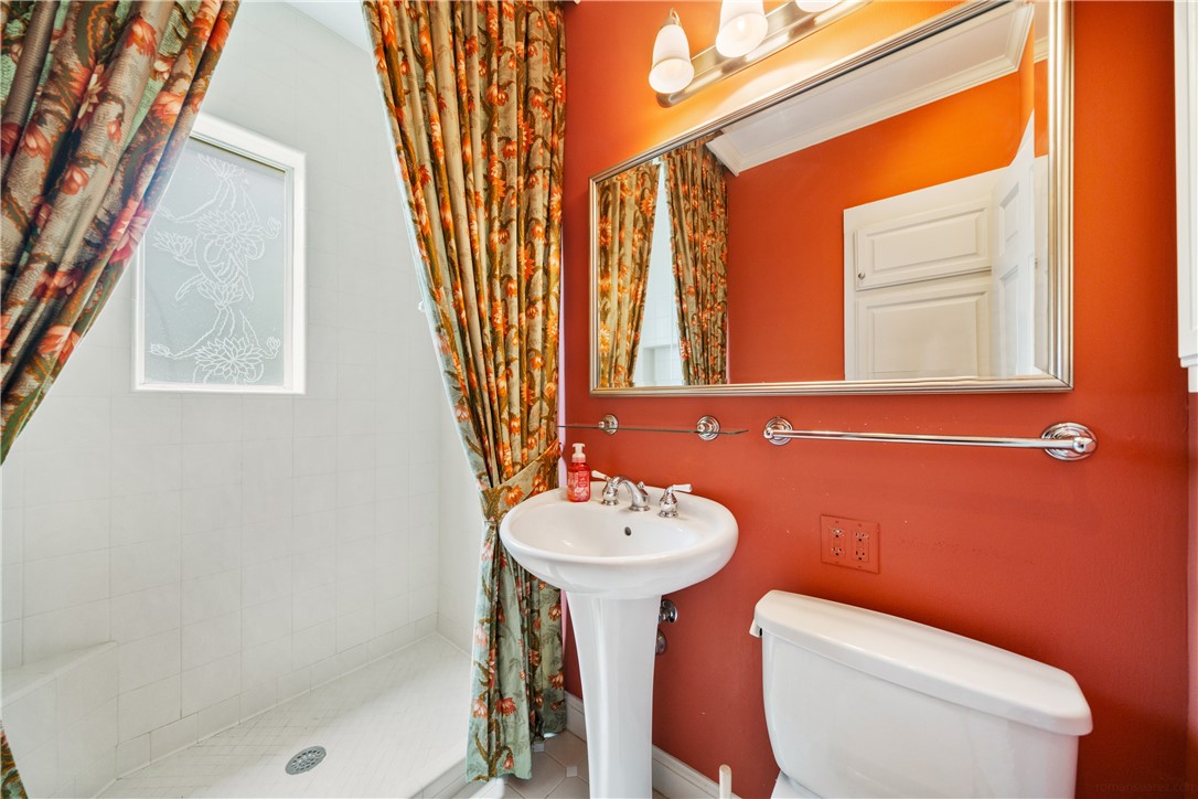 722 W Lee Ave Property Photo 17