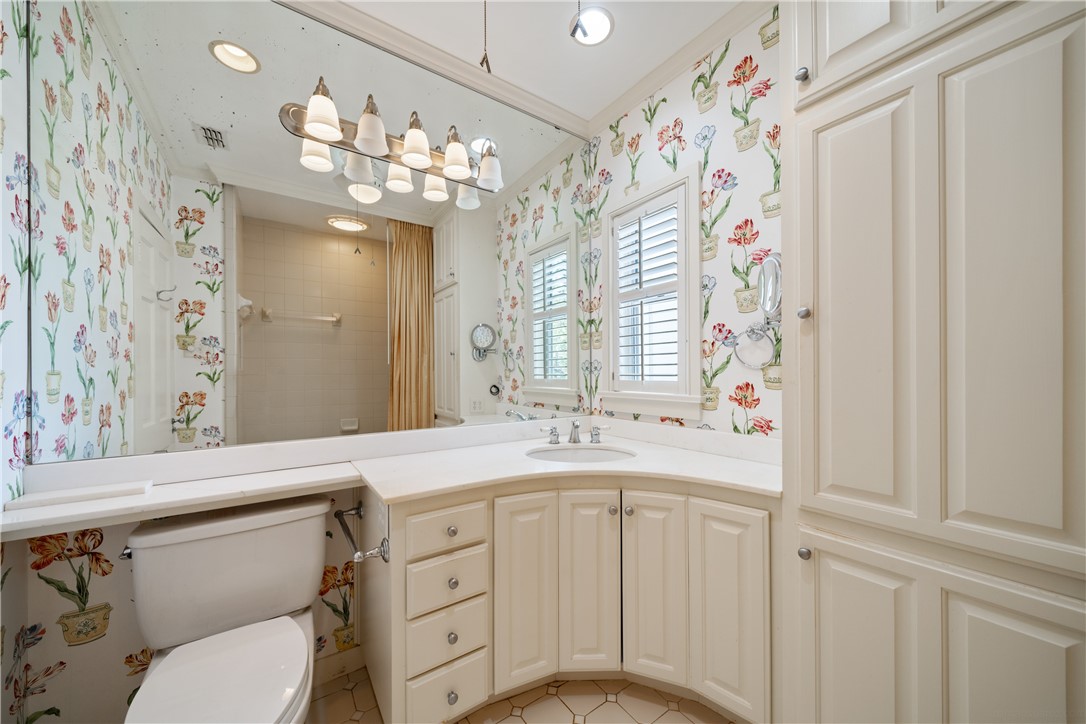 722 W Lee Ave Property Photo 21