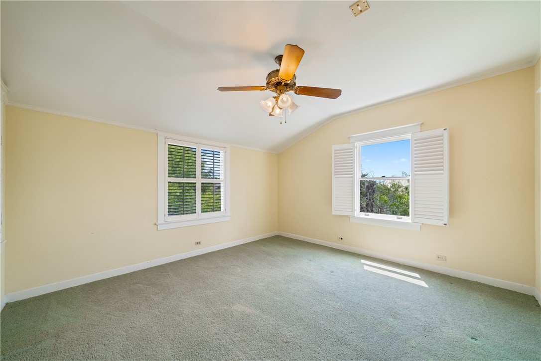 722 W Lee Ave Property Photo 28