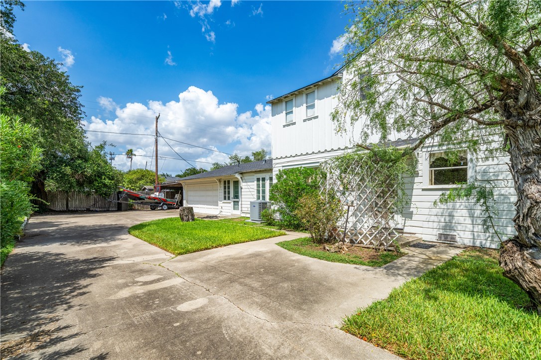 722 W Lee Ave Property Photo 39