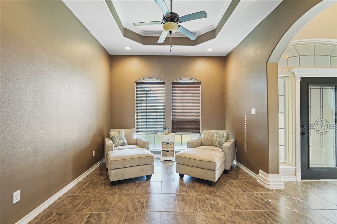 2634 Arshia St Property Photo 9