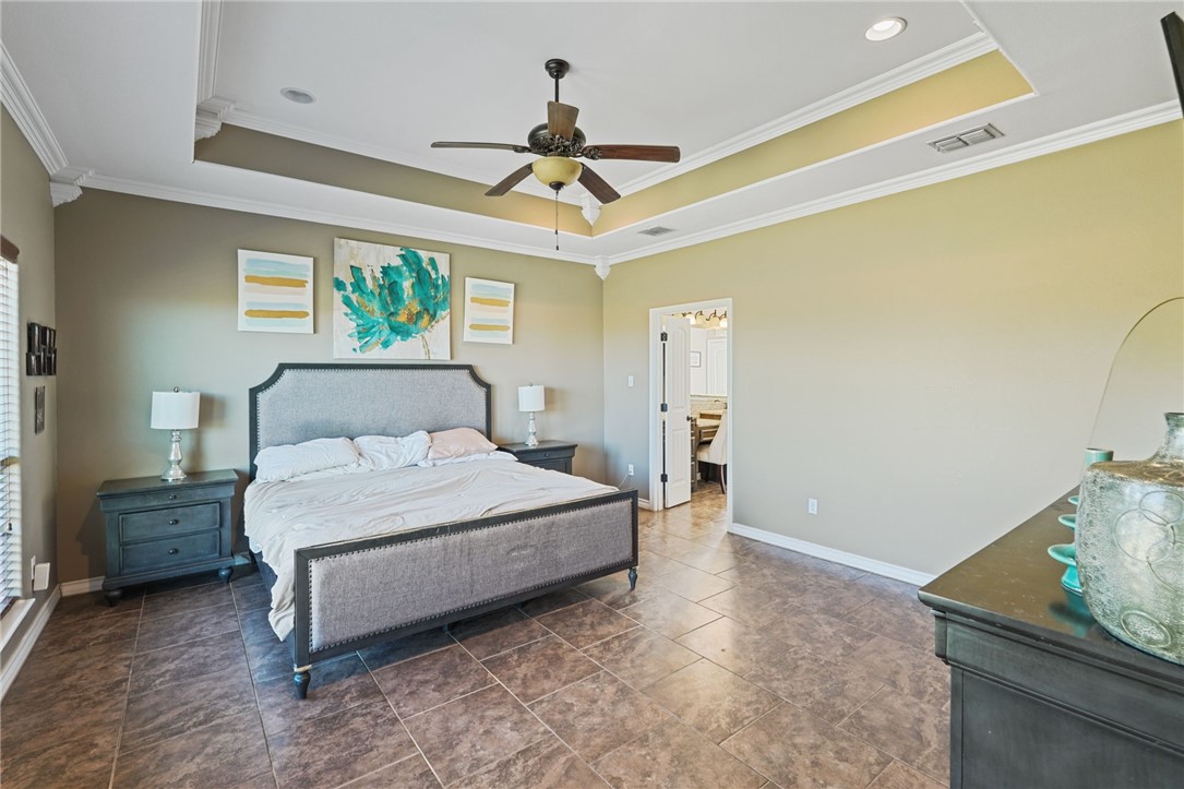 2634 Arshia St Property Photo 11