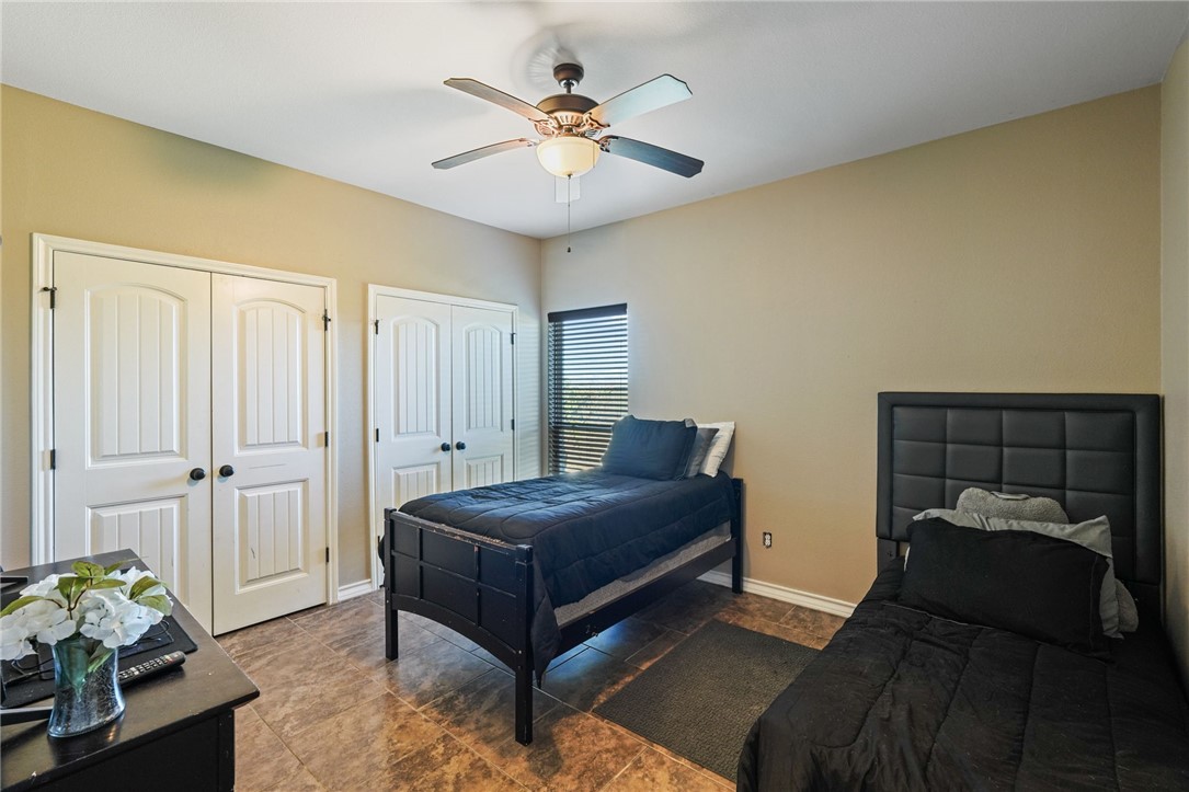 2634 Arshia St Property Photo 14