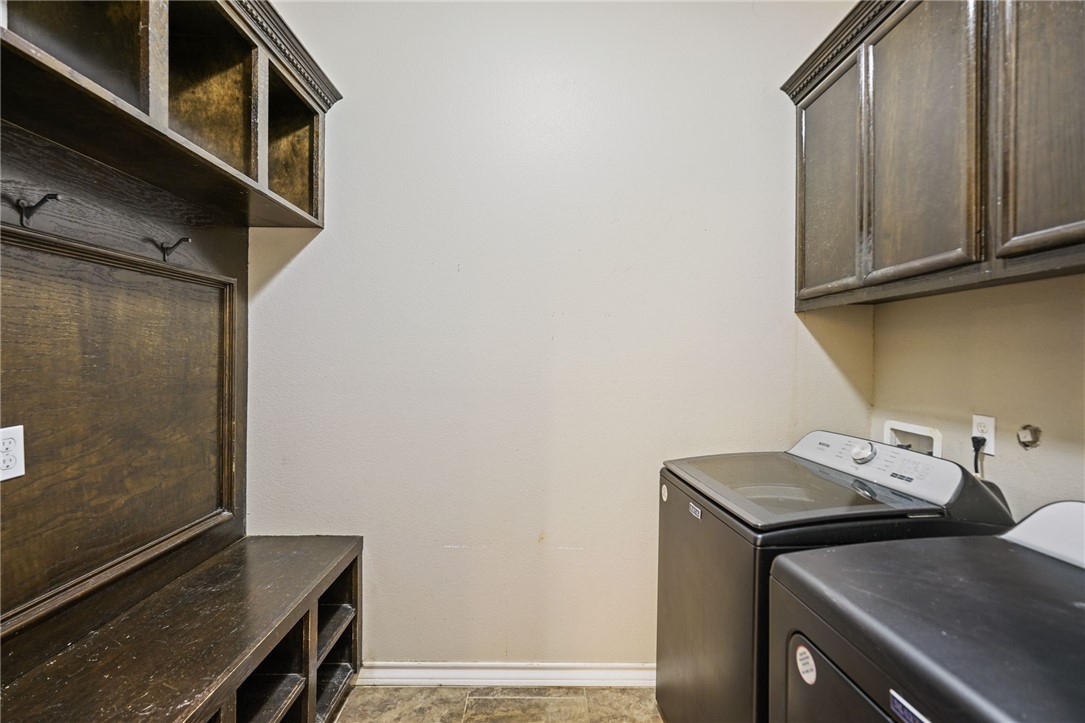 2634 Arshia St Property Photo 18