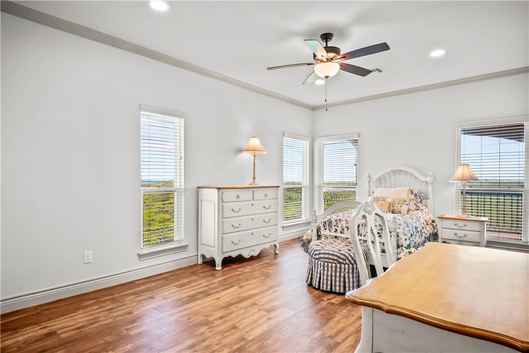 129 Bikini Dr Property Photo 37