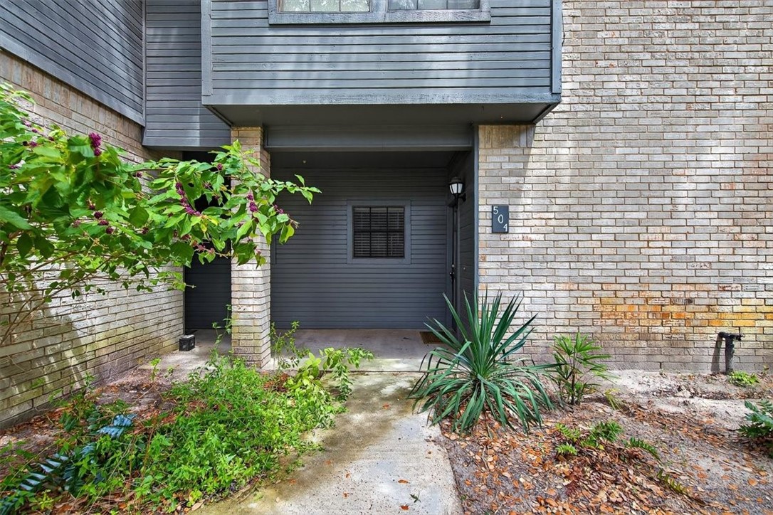 210 Oak Bay St 504 Property Photo 1