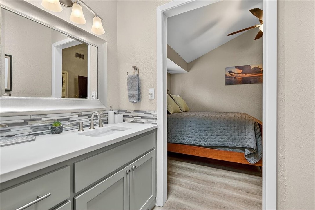 210 Oak Bay St 504 Property Photo 29