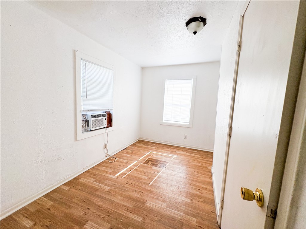 176 W D Ave Property Photo 16