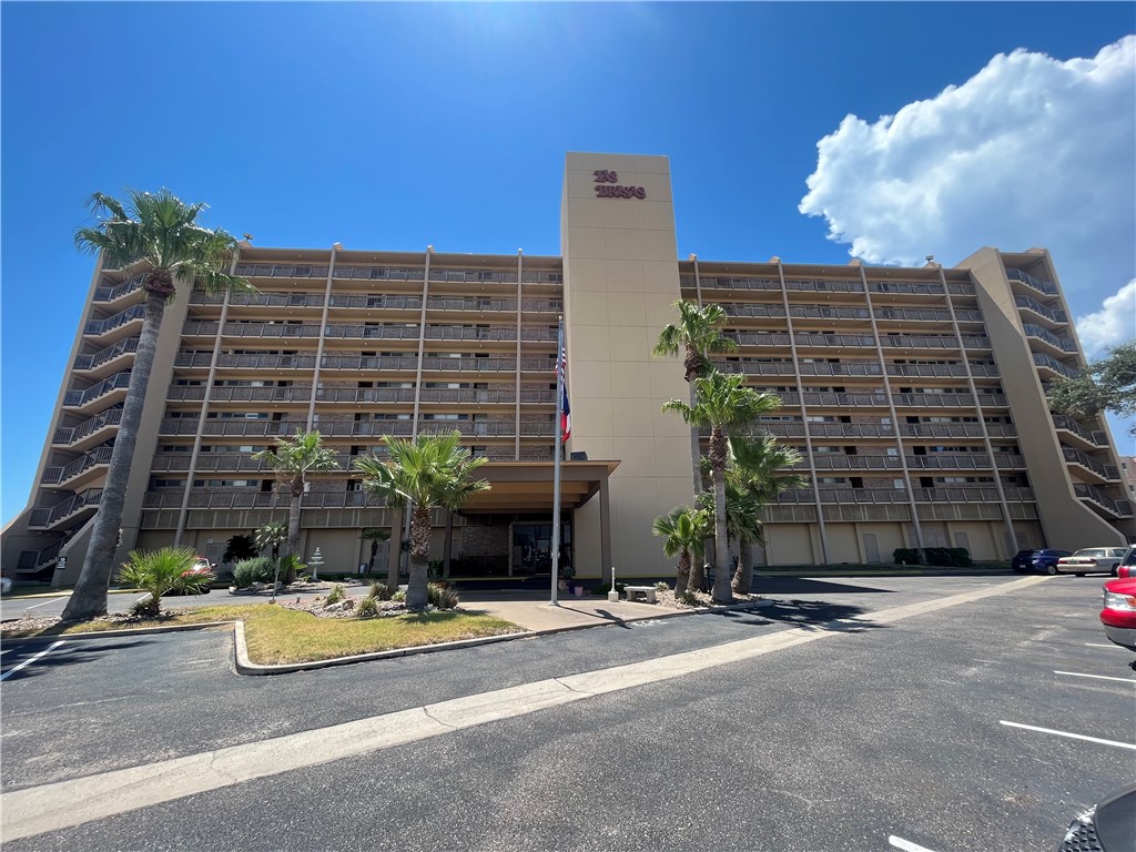 4000 Surfside Blvd Property Photo 1