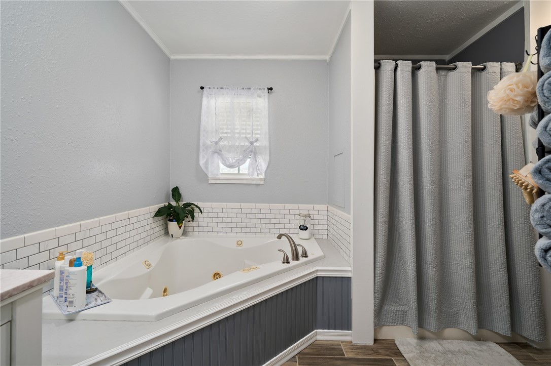 2222 Johnson Property Photo 17