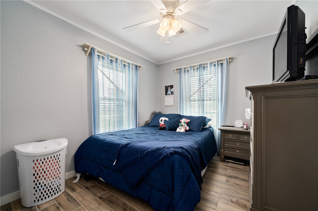 2222 Johnson Property Photo 20