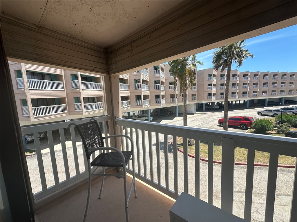 3938 Surfside Blvd 2141 Property Photo 13