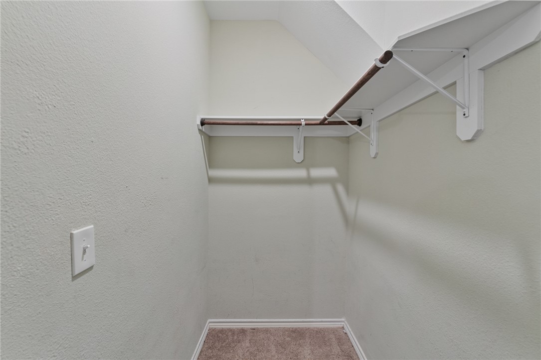 4929 Valley Stream Dr Property Photo 13