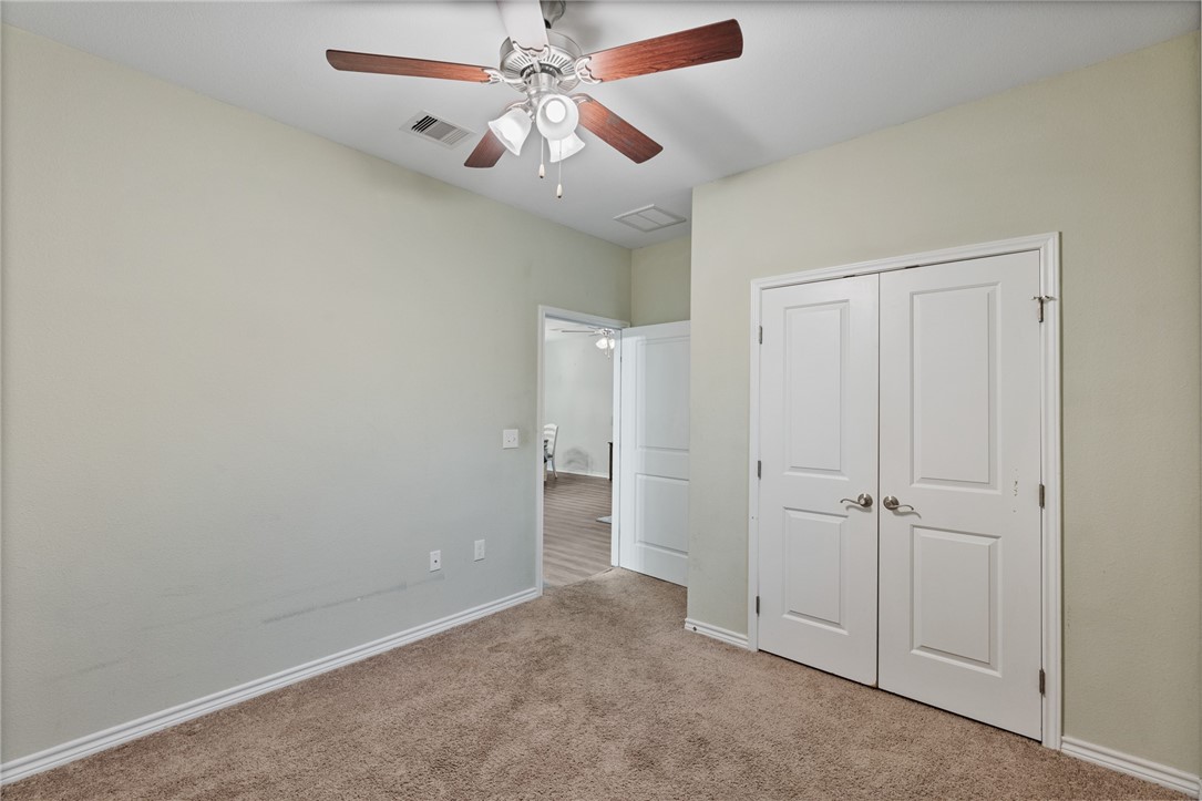 4929 Valley Stream Dr Property Photo 19