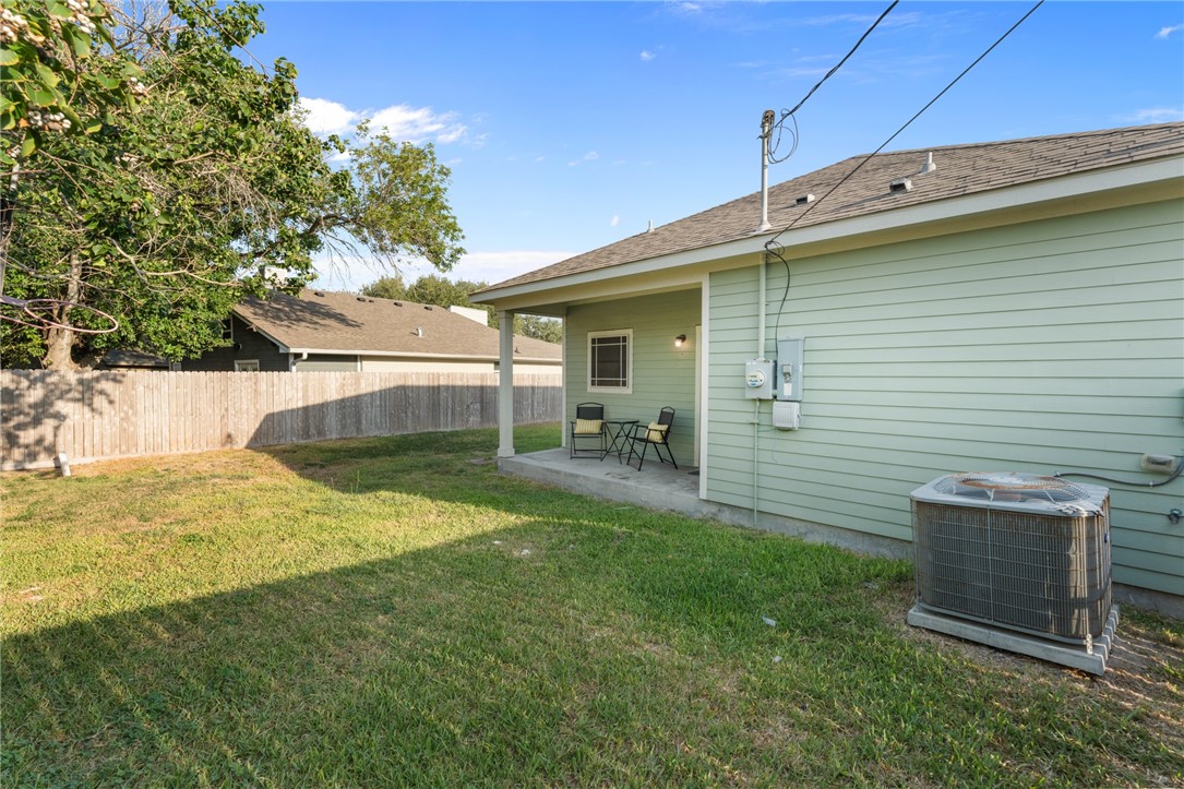 4929 Valley Stream Dr Property Photo 22