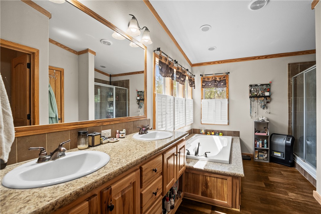 315 Austin St Property Photo 14