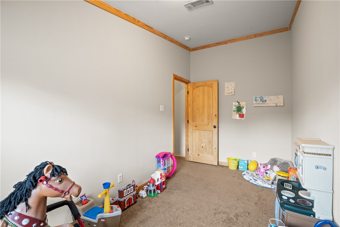 315 Austin St Property Photo 24