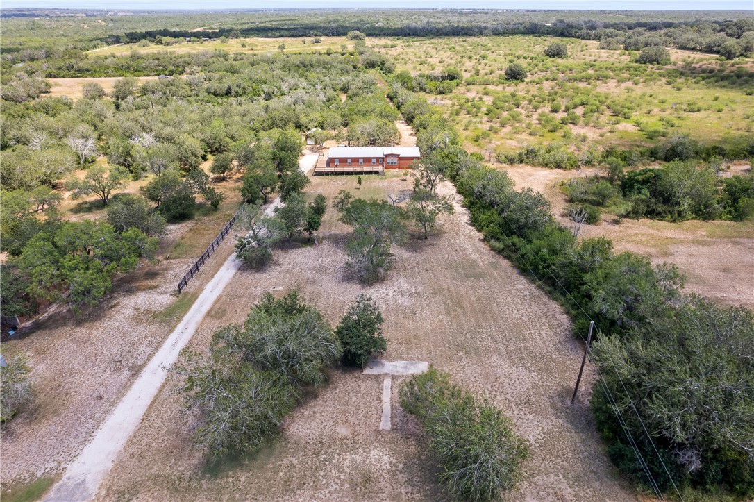 315 Austin St Property Photo 33