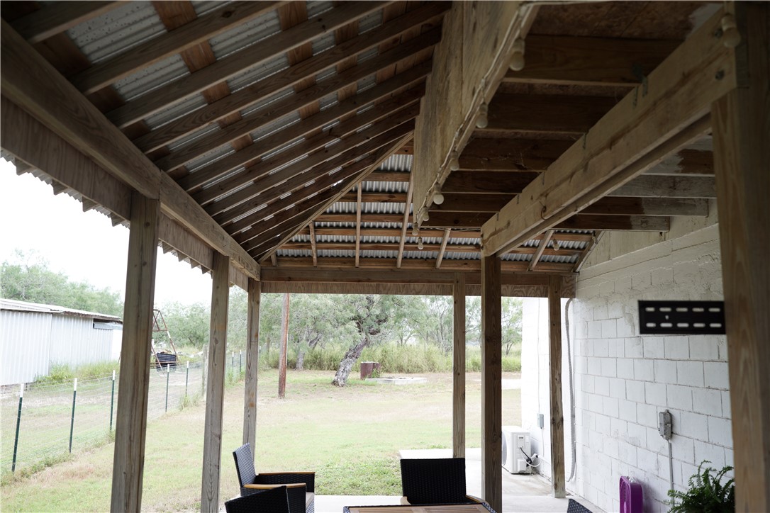 12318 Highway 359 Property Photo 15