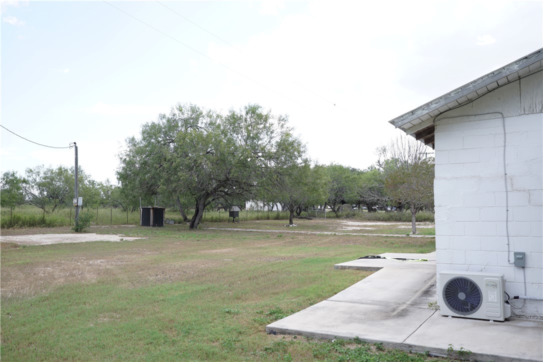 12318 Highway 359 Property Photo 17