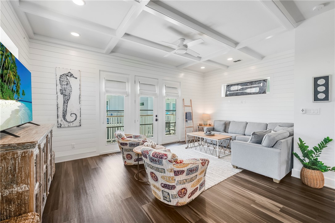 4885 State Hwy 361 Property Photo 13