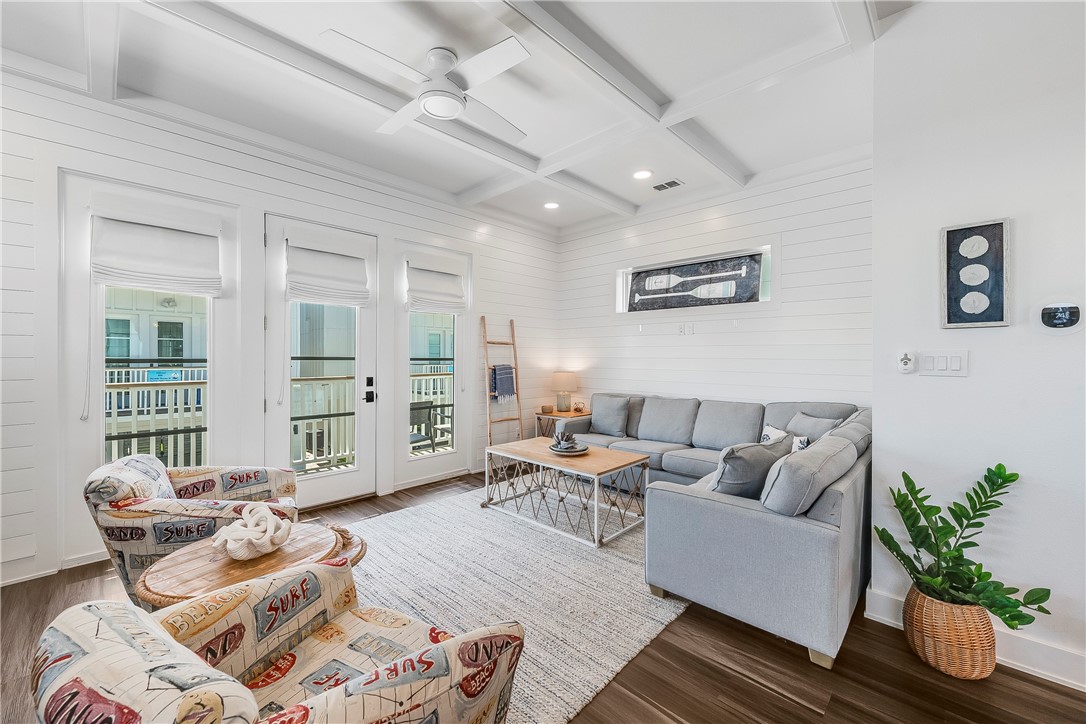 4885 State Hwy 361 Property Photo 16